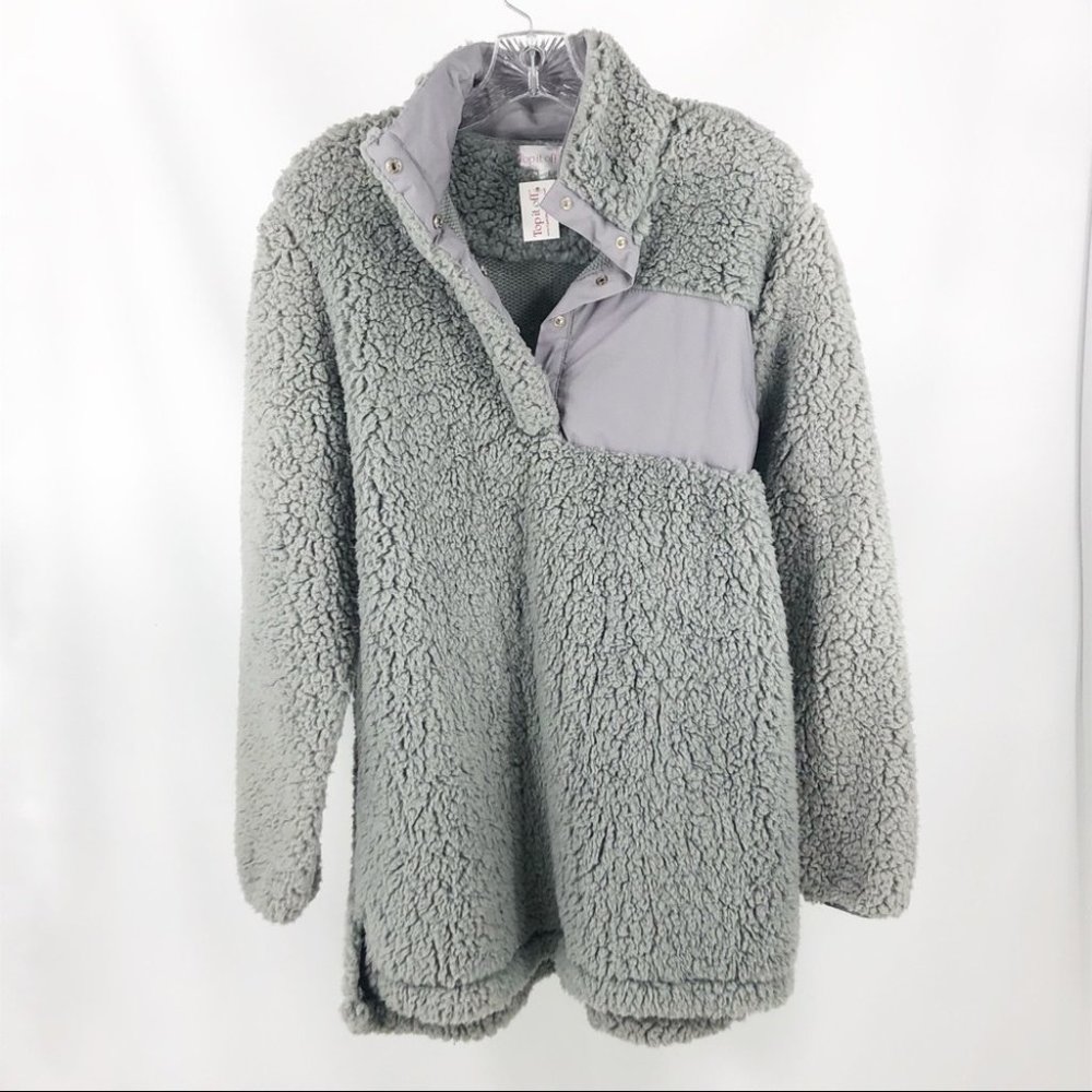 Gray Snap Collar Sherpa